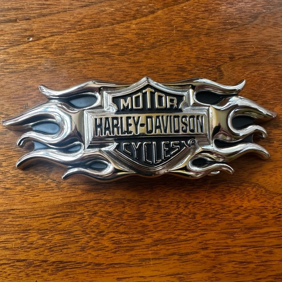 Harley-Davidson “Flaming Bar And Shield” Belt Buckle New Without Tags! - Picture 1 of 4